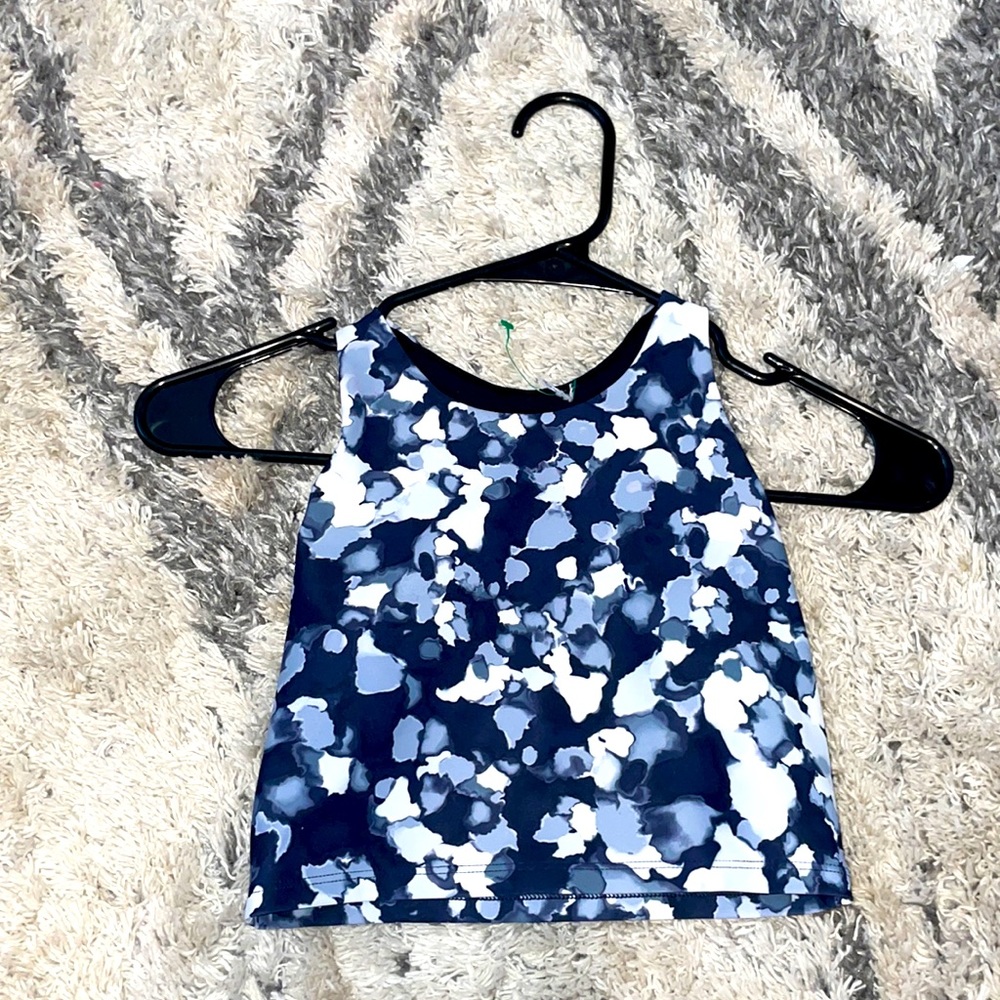 crop workout top
